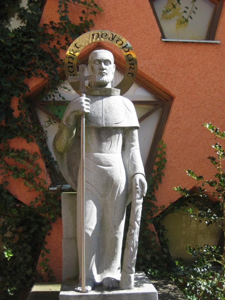 St. Neydhart Statue